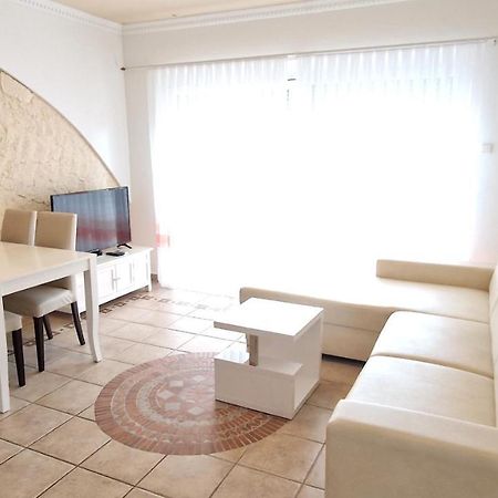 Apartment Damijan Кърк Екстериор снимка