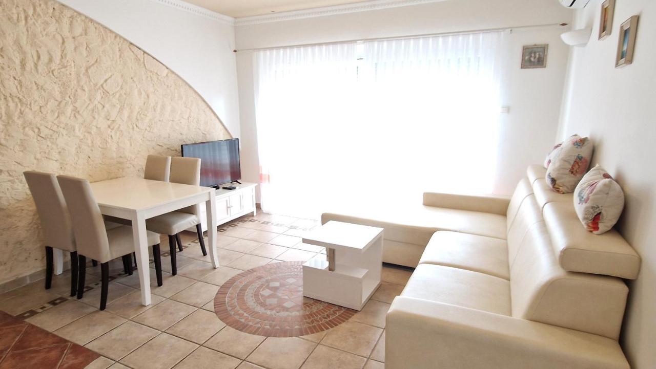 Apartment Damijan Кърк Екстериор снимка