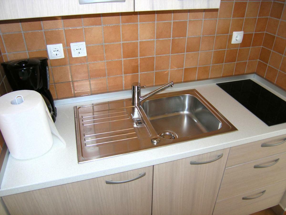 Apartment Damijan Кърк Екстериор снимка